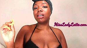 बड़े स्तन और वित्तीय प्रभुत्व: एक एबोनी महिला डोमिनट्रिक्स के साथ एक गुलाम प्रशिक्षण वीडियो